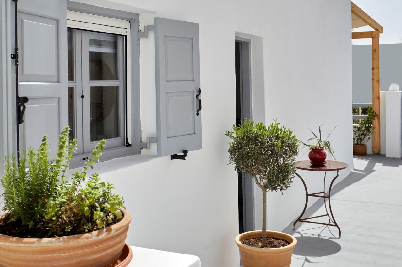 Lamina Guest House Perissa ภายนอก รูปภาพ